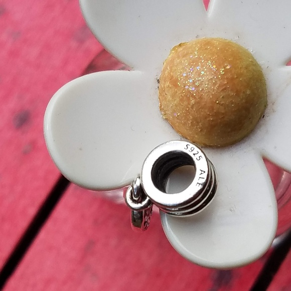 Pandora  Interlocking Love Heart Dangle Charm - Picture 3 of 8